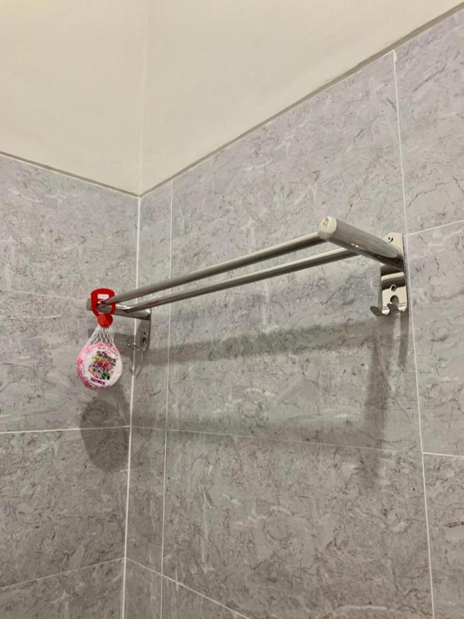 Guest House / Homestay Bukit Mutiara Residence Ngingas Luaran gambar