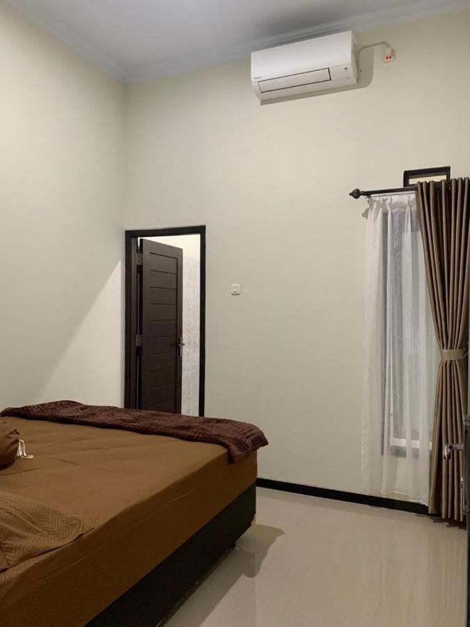 Guest House / Homestay Bukit Mutiara Residence Ngingas Luaran gambar